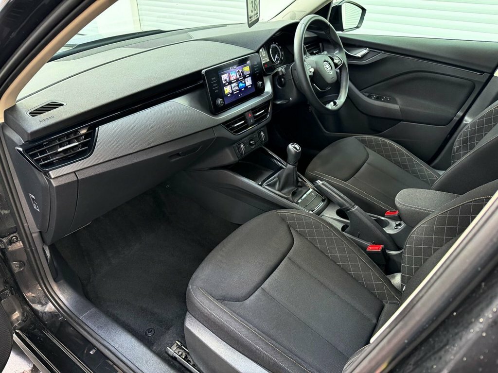 Skoda Kamiq 1L Se YD23LVY Black #4