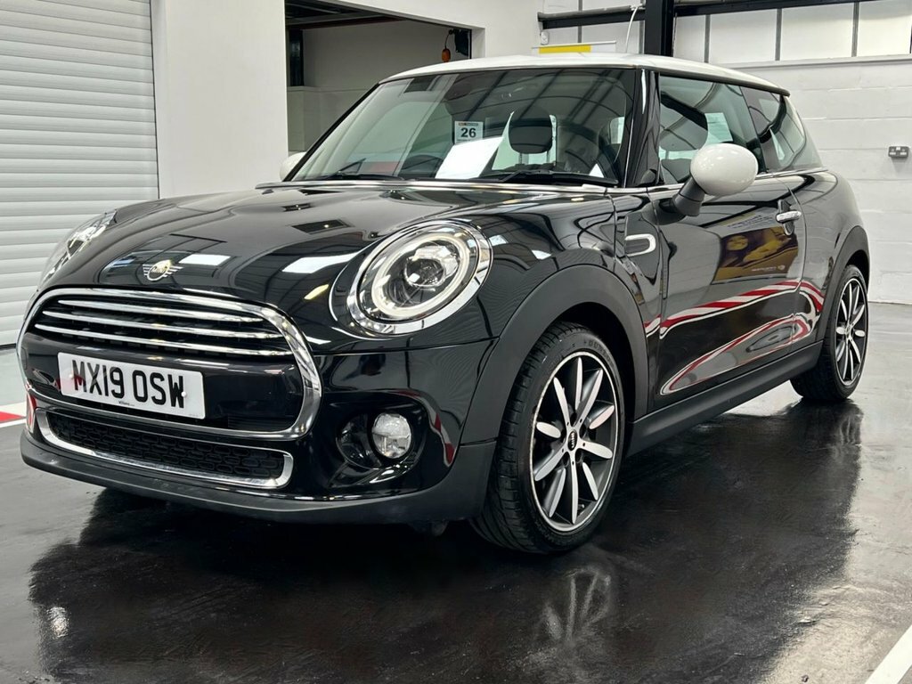 Mini Hatch 1.5L Cooper Exclusive MX19OSW Black #5