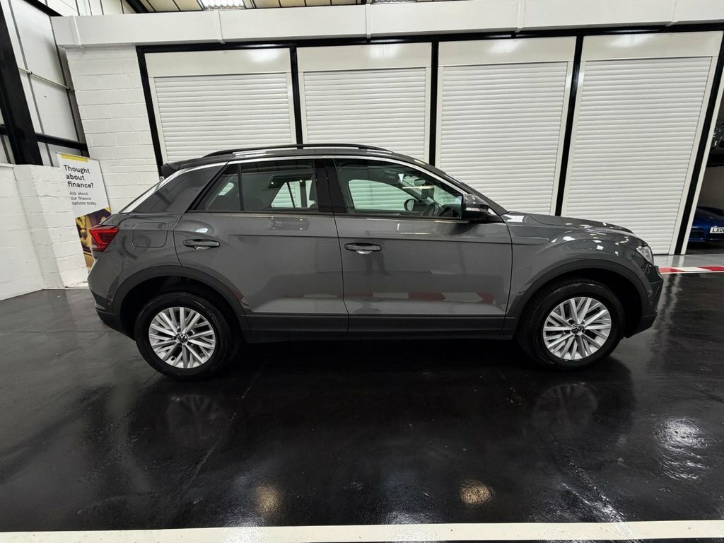 Volkswagen T-Roc 1.5L Life WF72XGW Grey #5