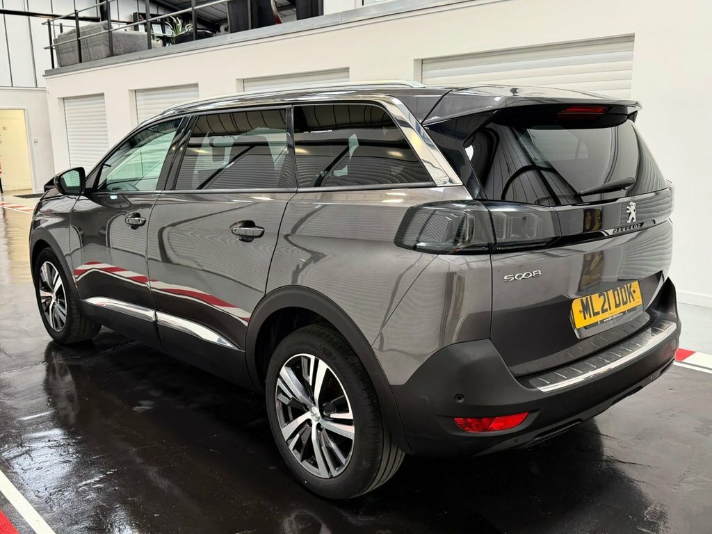 Peugeot 5008 1.5L Allure Premium Grey #3