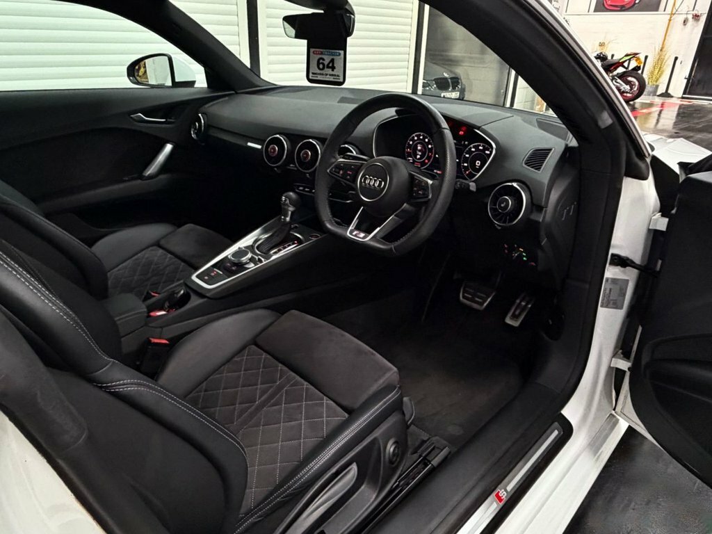 Audi TT 2L S Line MC71ONH White #2