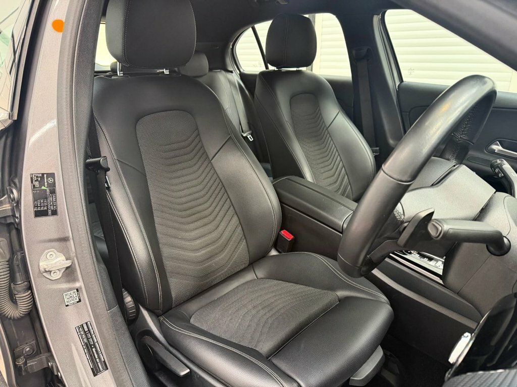 Mercedes-Benz A Class 1.5L Se WD68DFK Grey #3