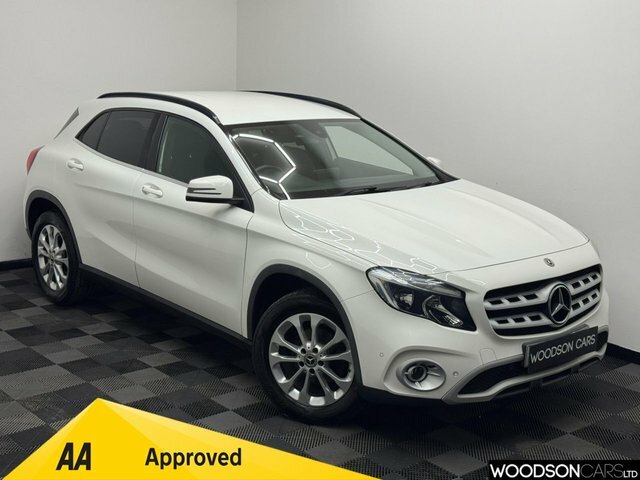 Mercedes-Benz GLA Class 2018 1.6 Gla200 Se Executive Suv 7G-d White