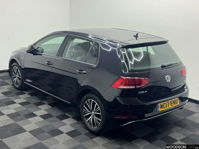 Volkswagen Golf 2017 1.4 Tsi Bluemotion Tech Se Nav Hatchback MC17ENU Black #2