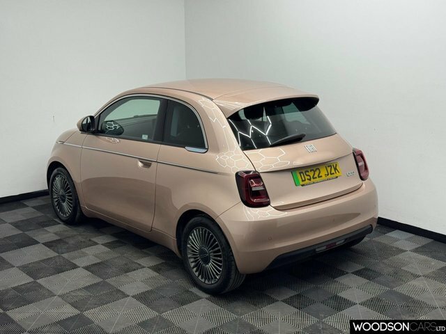 Fiat 500E 2022 42Kwh Icon Hatchback 118 P DS22JZK Gold #2