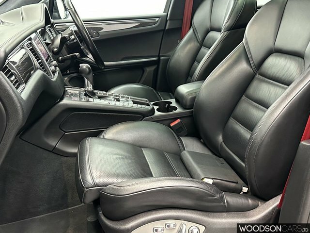 Porsche Macan 2018 3.6T V6 Turbo Suv Pdk 4Wd Euro 6 HG18CDZ Black #4