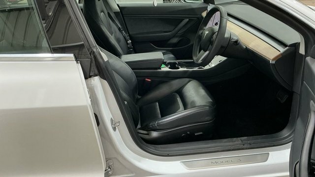 Tesla Model 3 2019 Standard Range Plus Saloon ML69LHT White #3