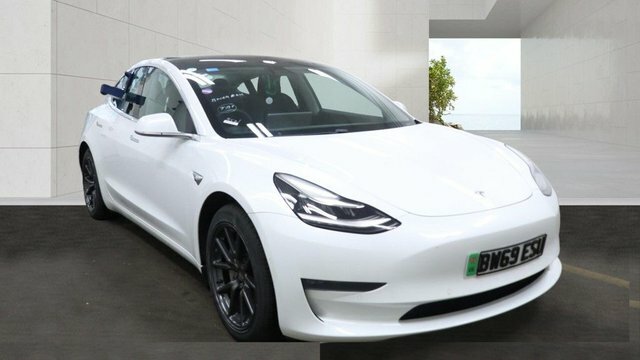 Tesla Model 3 2020 Dual Motor Long Range Saloon A White