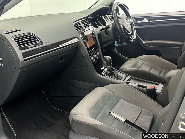 Volkswagen Golf 2018 1.5 Tsi Evo Gt Hatchback Dsg Euro AK18AFX Grey #3