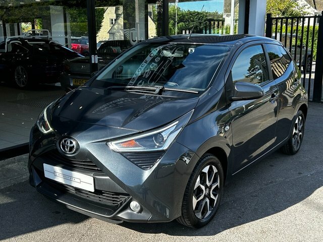 Toyota Aygo Hatchback HY68BTX Grey #6