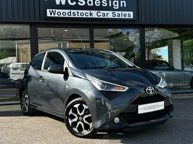 Toyota Aygo Hatchback Grey