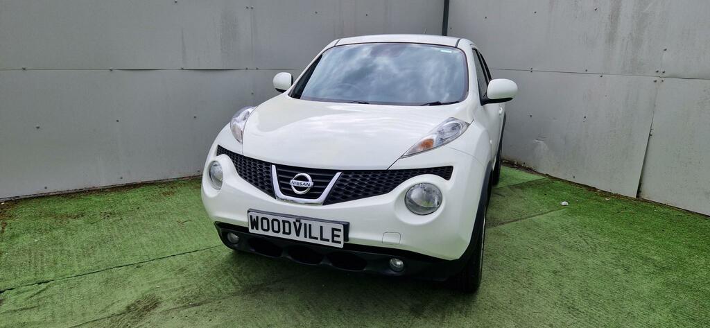 Nissan Juke Acenta Premium White