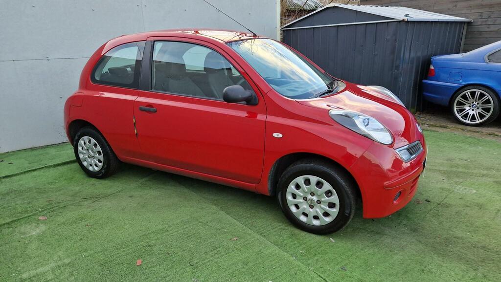 Nissan Micra Visia Red #6