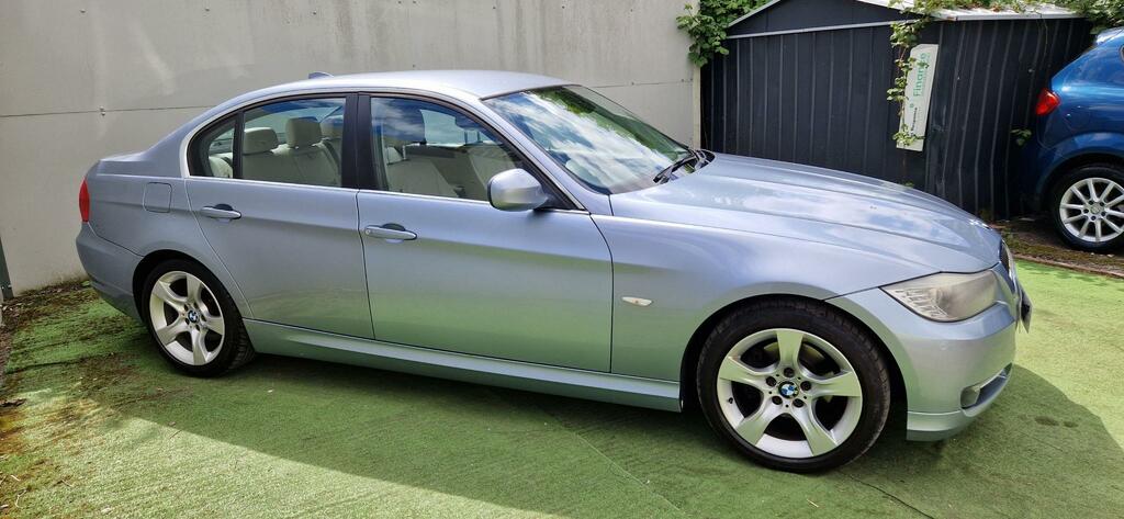 BMW 3 Series 318I Exclusive Edition SL61OJD Blue #5