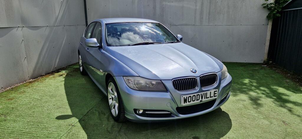 BMW 3 Series 318I Exclusive Edition SL61OJD Blue #3
