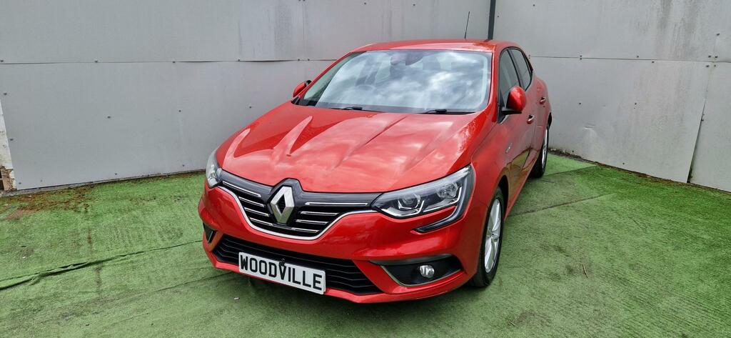 Renault Megane Dynamique Nav Dci Red