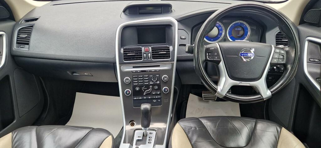 Volvo XC60 D3 163Drive Se White #11