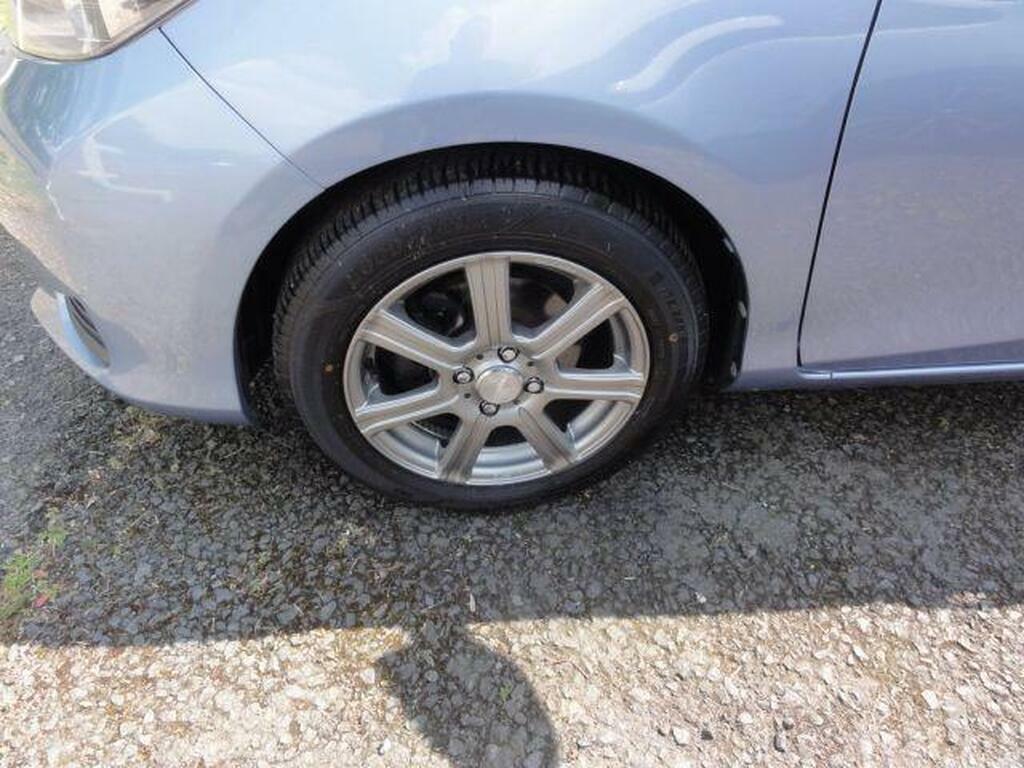 Toyota Vitz Petrol Blue #6