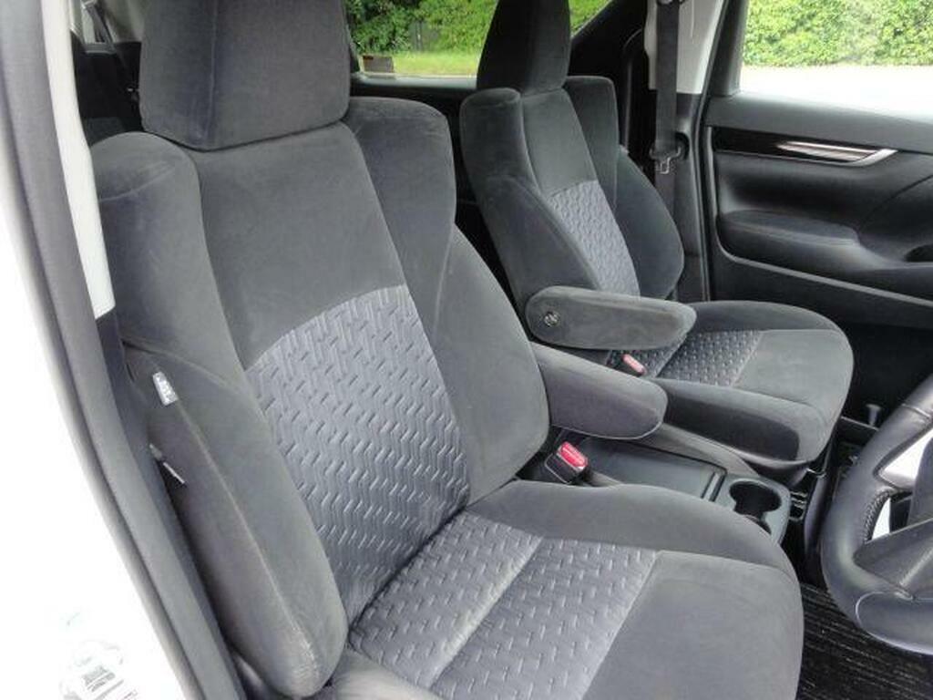 Toyota Vellfire Kit 2.5 White #5