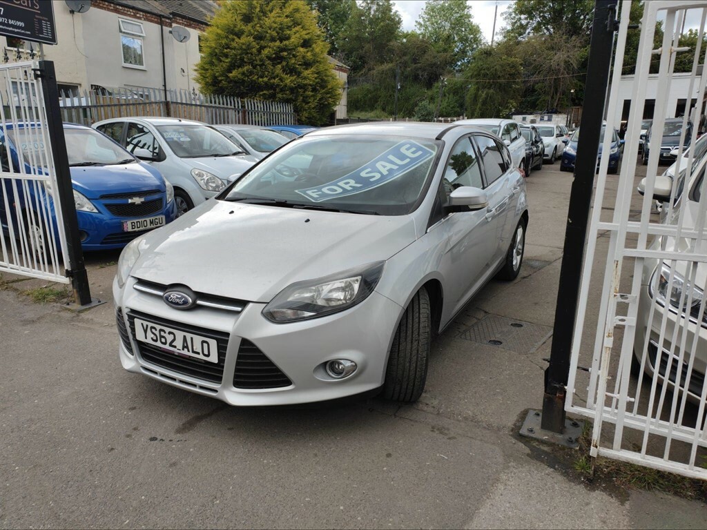 Ford Focus 1.0T Ecoboost Zetec Euro 5 Ss YS62ALO Silver #2