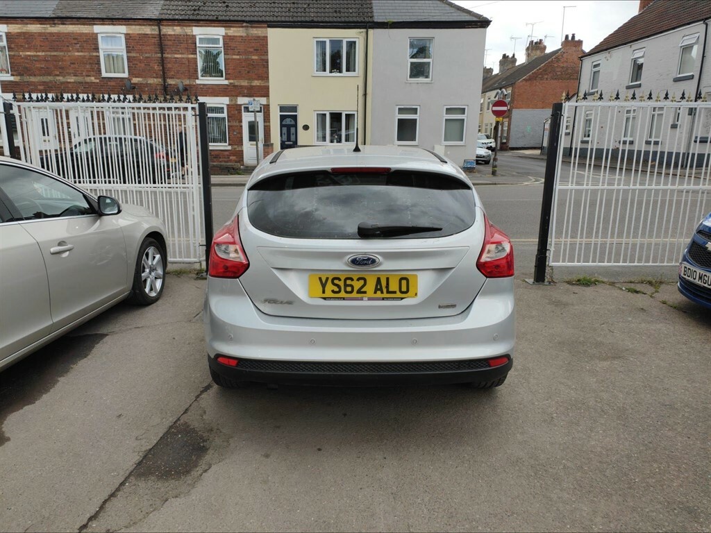 Ford Focus 1.0T Ecoboost Zetec Euro 5 Ss YS62ALO Silver #4