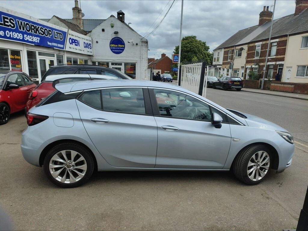 Vauxhall Astra 1.4I Design Euro 6 DS66VPV Silver #4