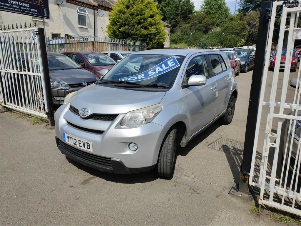 Toyota Urban Cruiser 1.4 D-4d 4Wd Euro 5 Silver #3