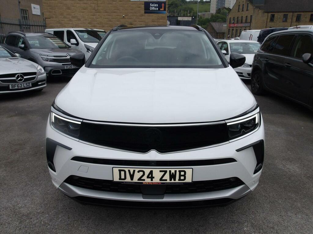 Vauxhall Grandland 1.2 Turbo Ultimate Euro 6 Ss DV24ZWB White #3