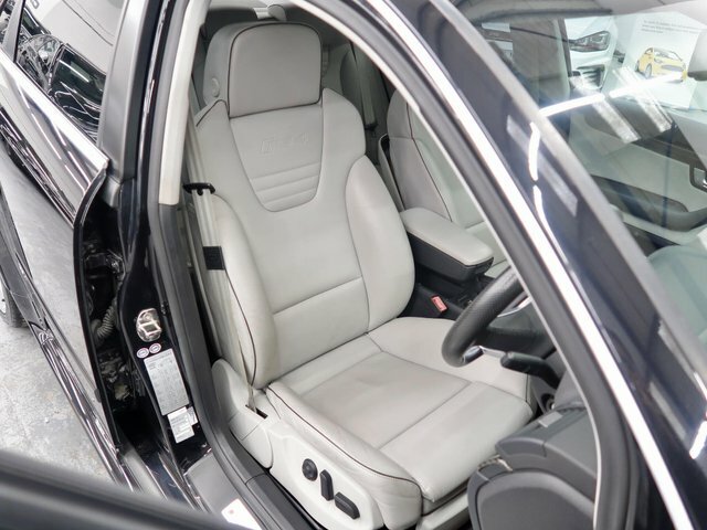 Audi RS4 Saloon 4.2 Quattro Grey #14