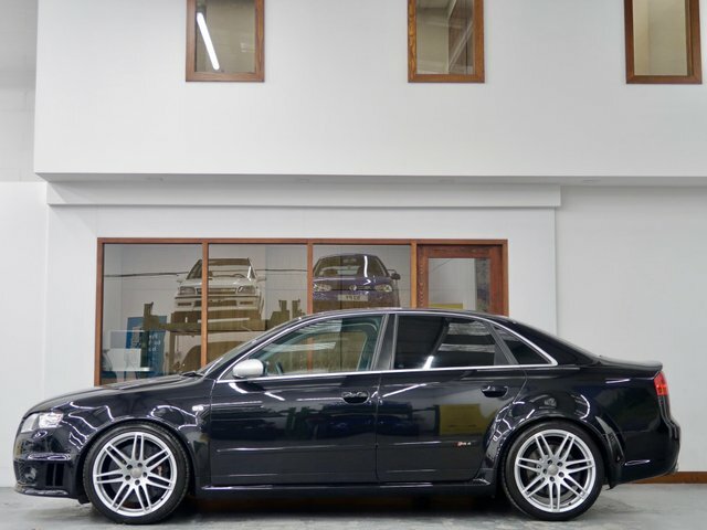 Audi RS4 Saloon 4.2 Quattro Grey #8