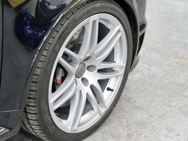 Audi RS4 Saloon 4.2 Quattro Grey #34