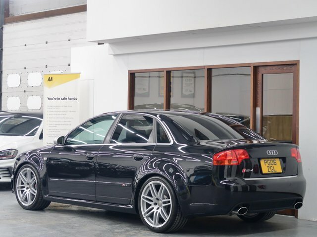 Audi RS4 Quattro 4dr Black #4