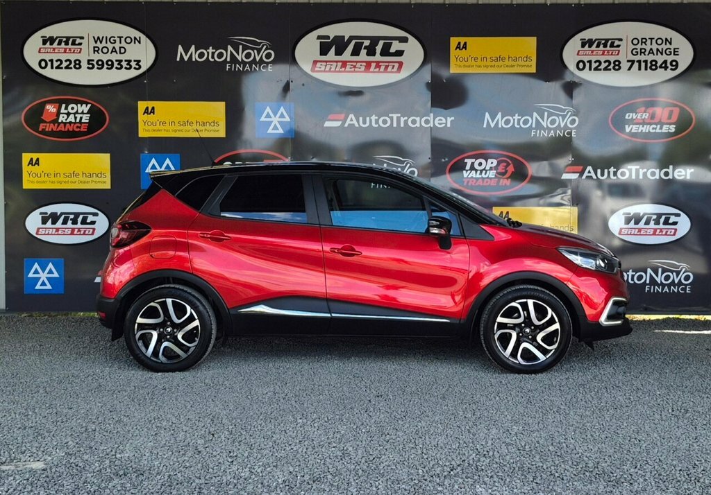 Renault Captur 1.5L Iconic NU18YEF Red #5