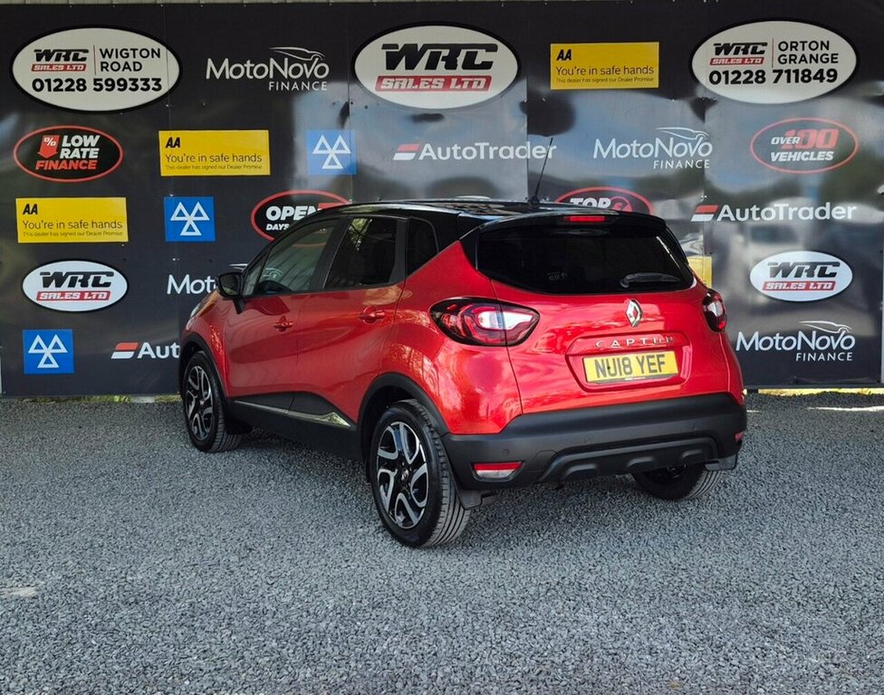 Renault Captur 1.5L Iconic NU18YEF Red #3
