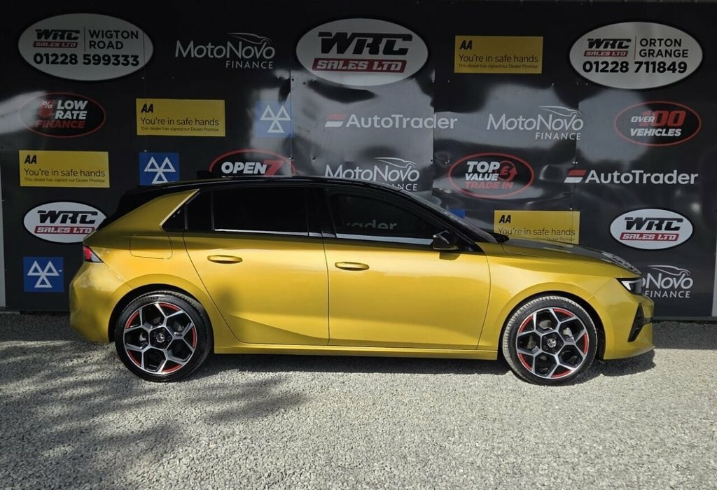 Vauxhall Astra 1.2L Gs Line SB22YJD Yellow #4