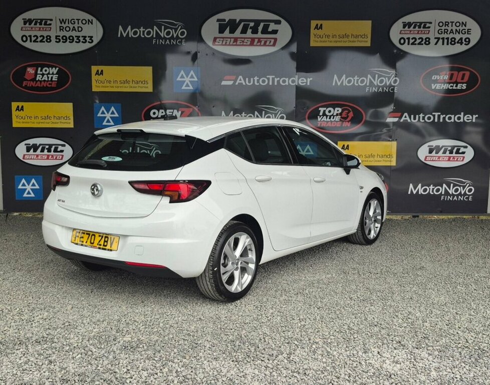 Vauxhall Astra 1.2L Sri Nav FE70ZBV White #6