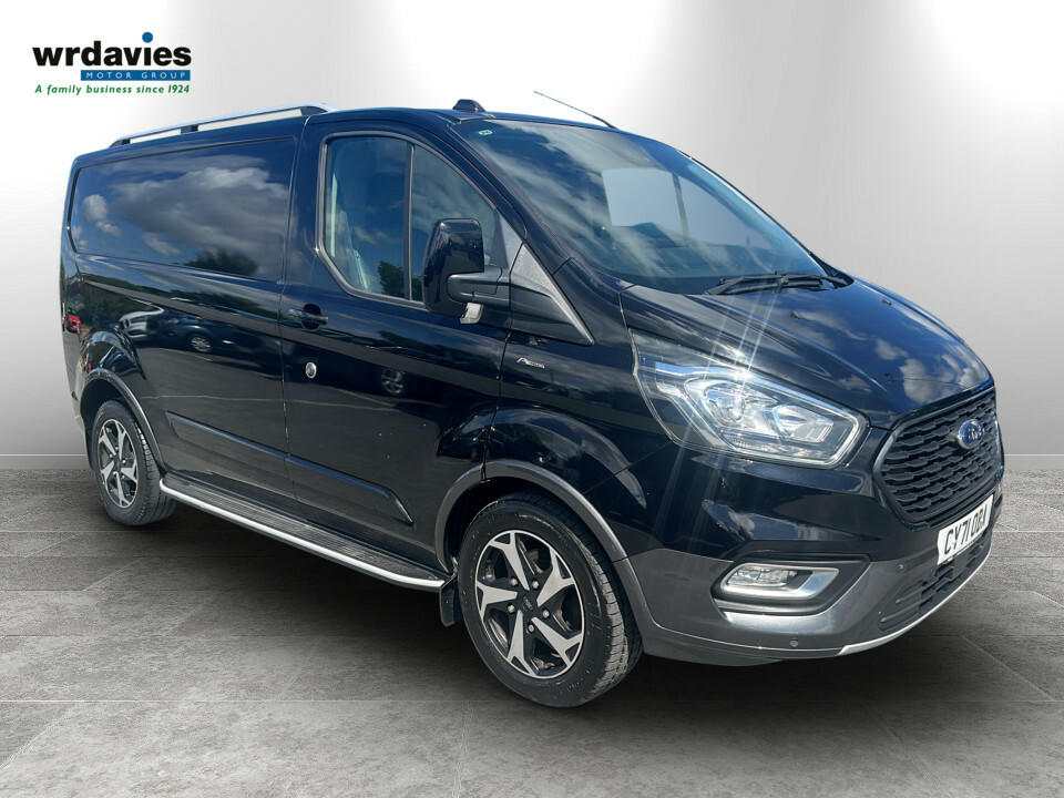 Ford Transit Custom 2.0D Ecoblue 130Ps Low Roof Active Van Black
