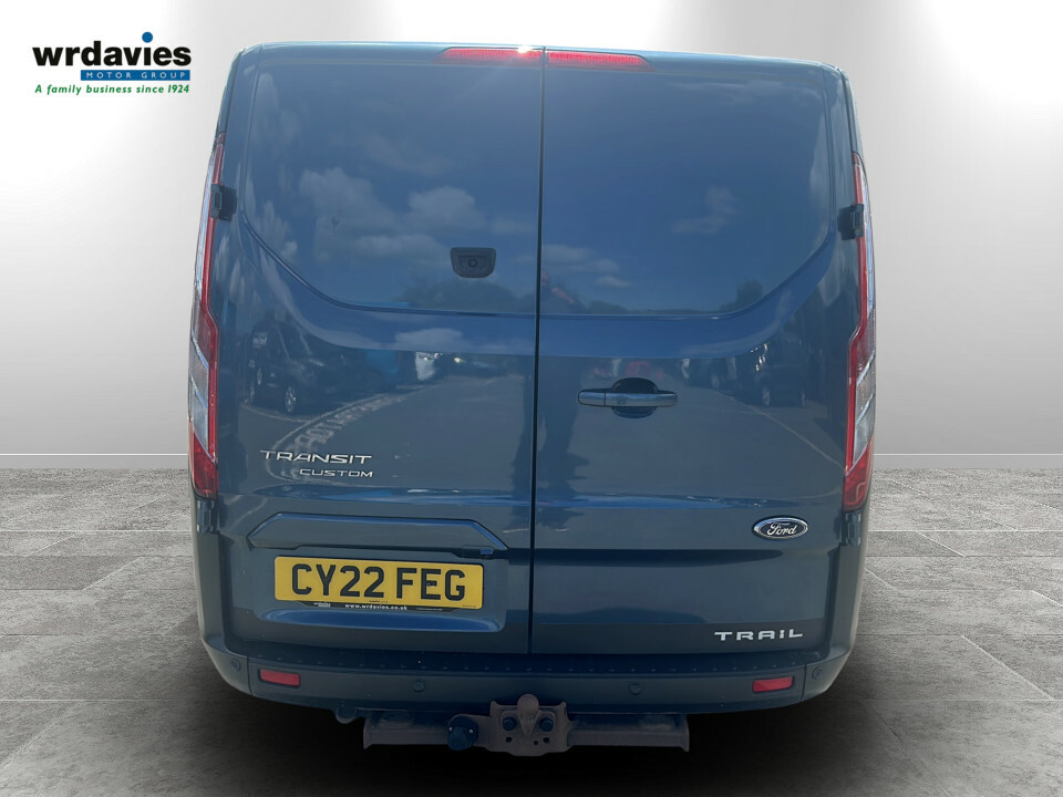 Ford Transit Custom 2.0D Ecoblue 130Ps Low Roof Trail Van CY22FEG Blue #6