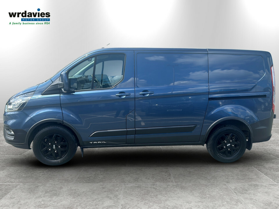 Ford Transit Custom 2.0D Ecoblue 130Ps Low Roof Trail Van CY22FEG Blue #4