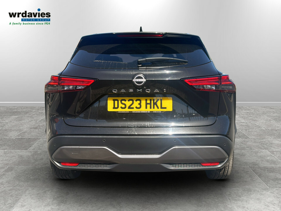 Nissan Qashqai 1.3 Dig-t Mh 158 Tekna DS23HKL Black #6