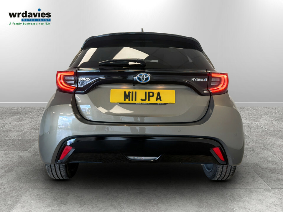 Toyota Yaris 1.5 Hybrid Excel Cvt DW23FYF Brown #6