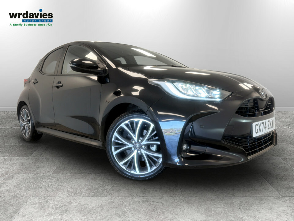 Toyota Yaris 1.5 Hybrid Excel Cvt Black