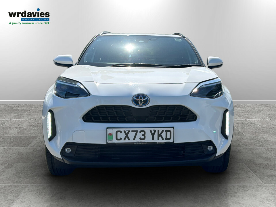Toyota Yaris Cross 1.5 Hybrid Design Cvt CX73YKD White #2