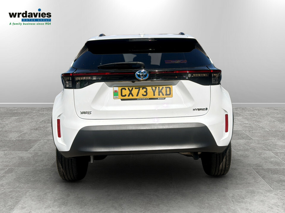 Toyota Yaris Cross 1.5 Hybrid Design Cvt CX73YKD White #6