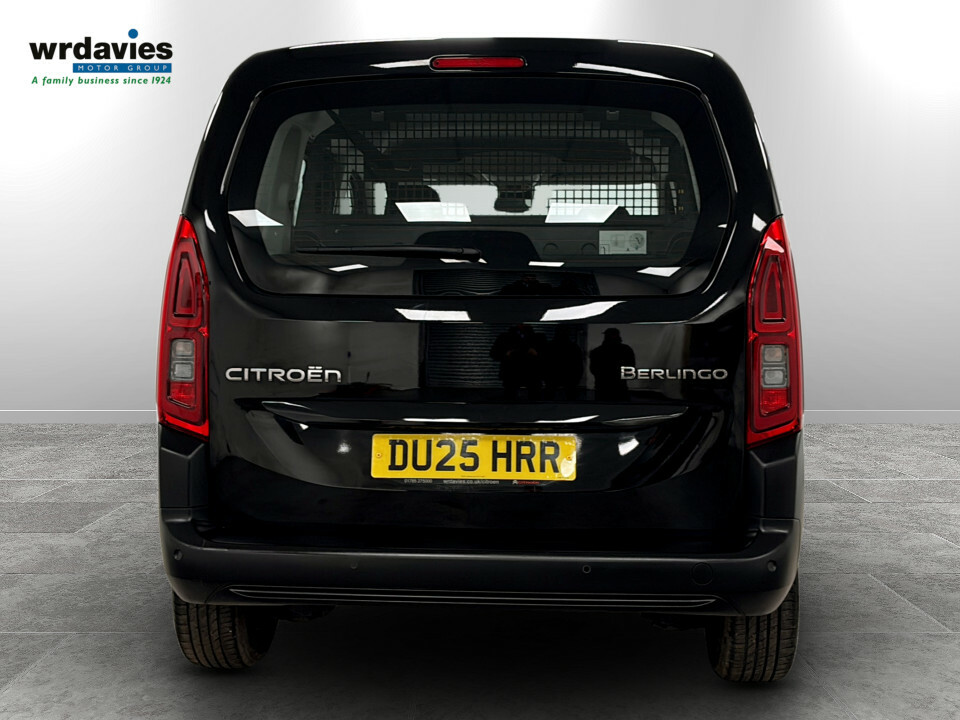 Citroen Berlingo 1.2 Puretech 110Ps Plus 5 Seat Green #6