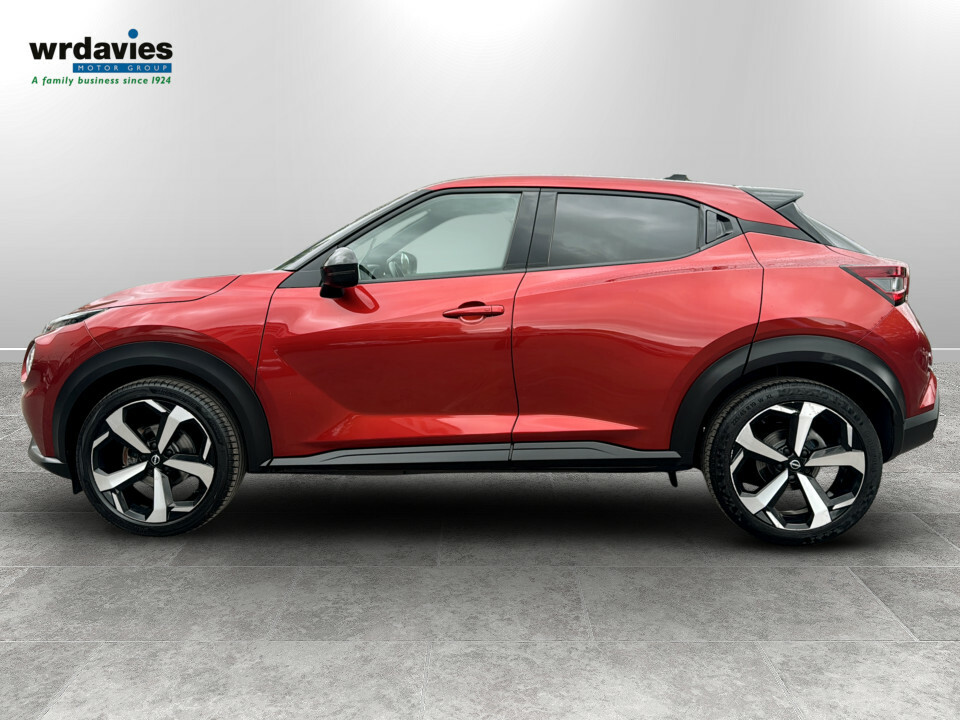 Nissan Juke 1.0 Dig-t 114 Tekna FP23BWJ Red #4