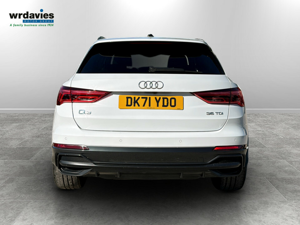 Audi Q3 35 Tdi Black Edition S Tronic DK71YDO White #6