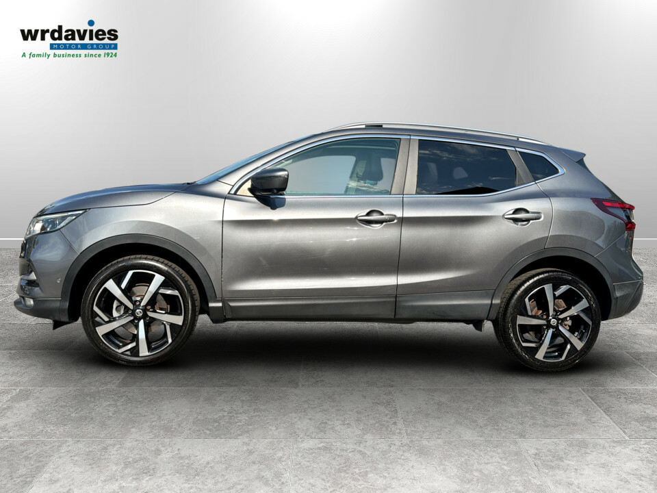 Nissan Qashqai 1.3 Dig-t Tekna WR19DHG Silver #4