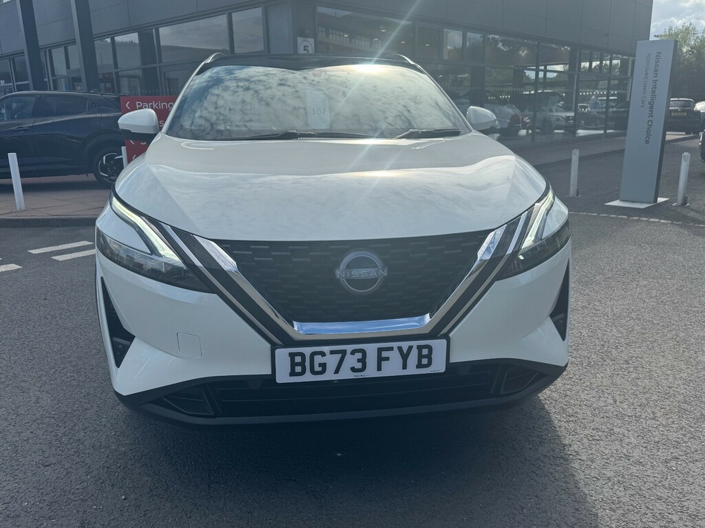 Nissan Qashqai 1.3 Dig-t Mh Tekna White #3