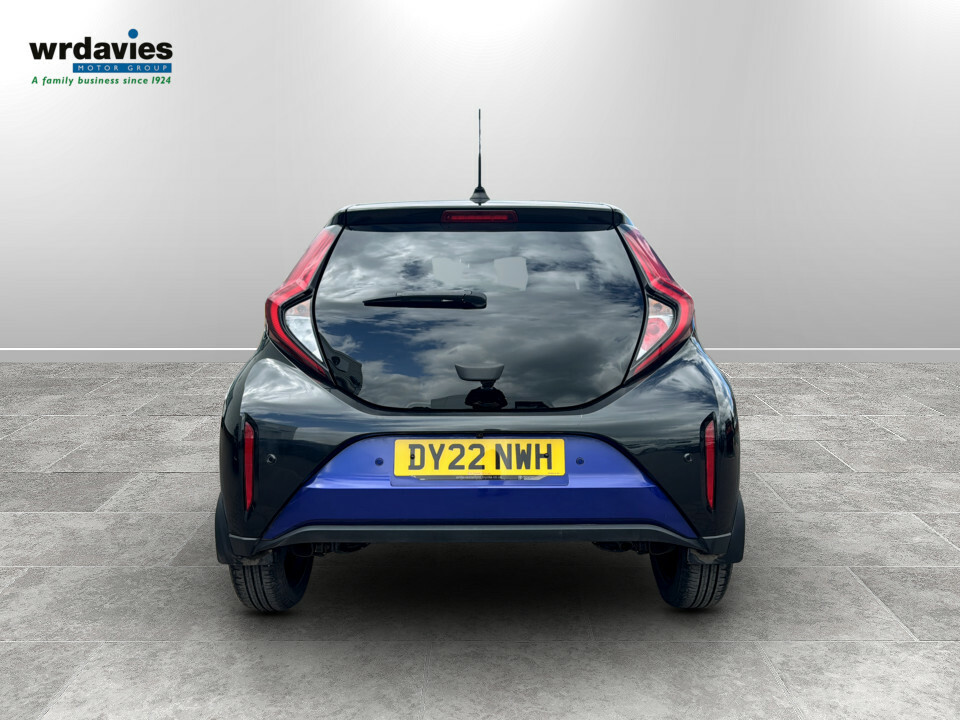 Toyota Aygo X 1.0 Vvt-i Edge DY22NWH Blue #6